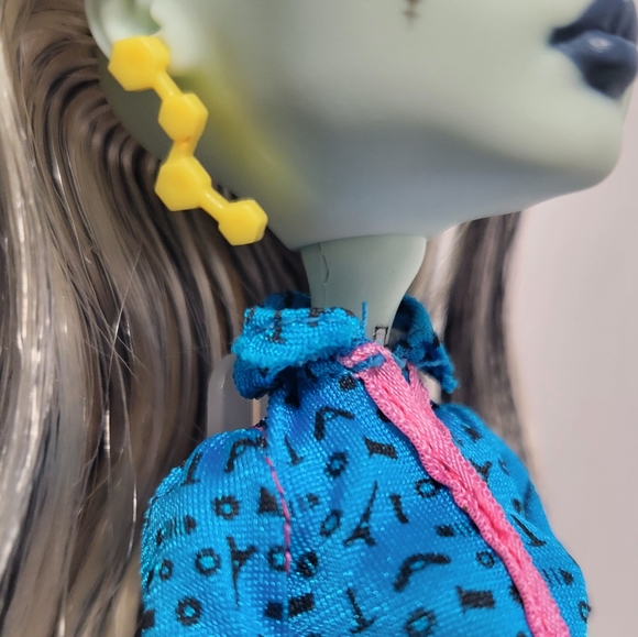 Scaris Frankie Stein Monster High Doll - Incomplete Mattel - Picture 3 of 6